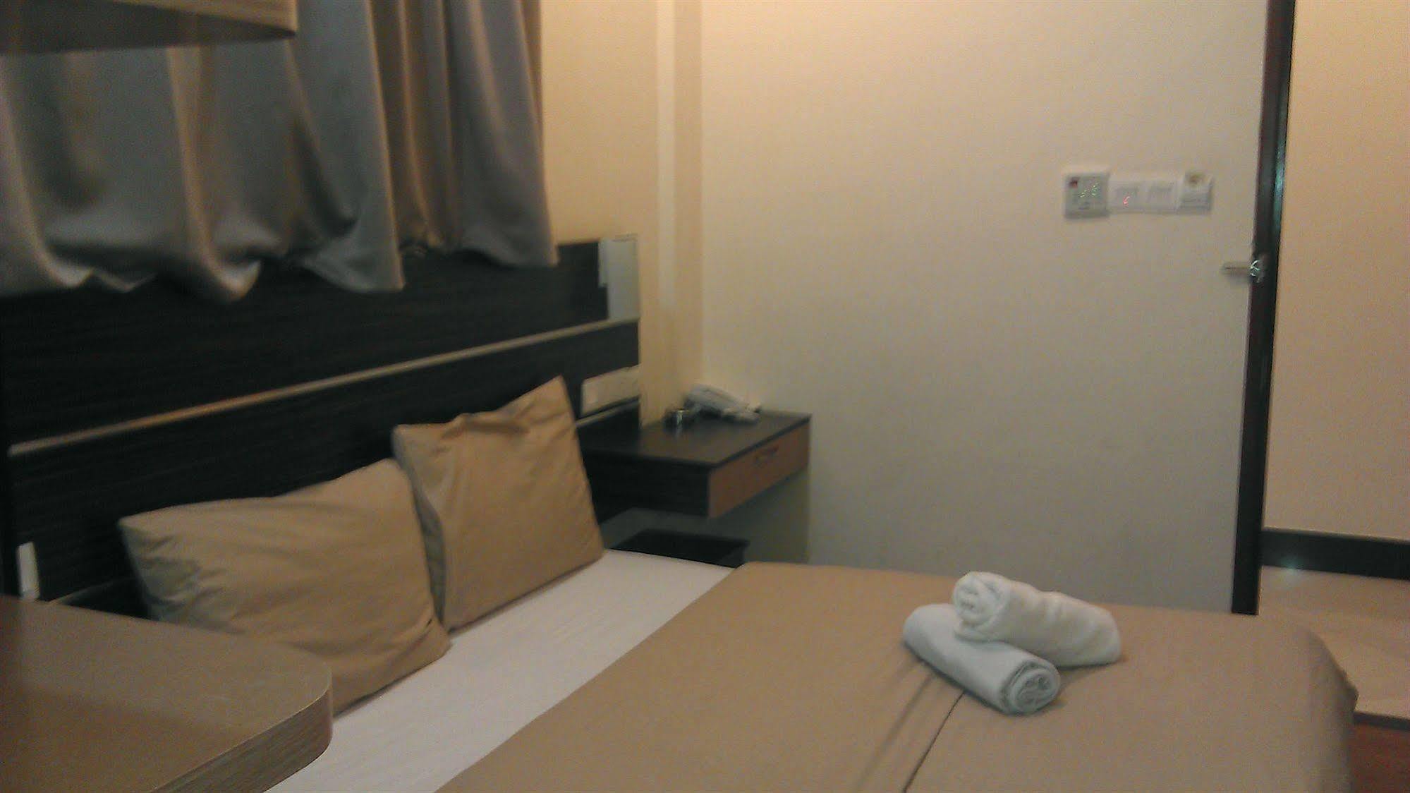 Sabrina Golden Palace Hotel Kuala Lumpur Exterior photo